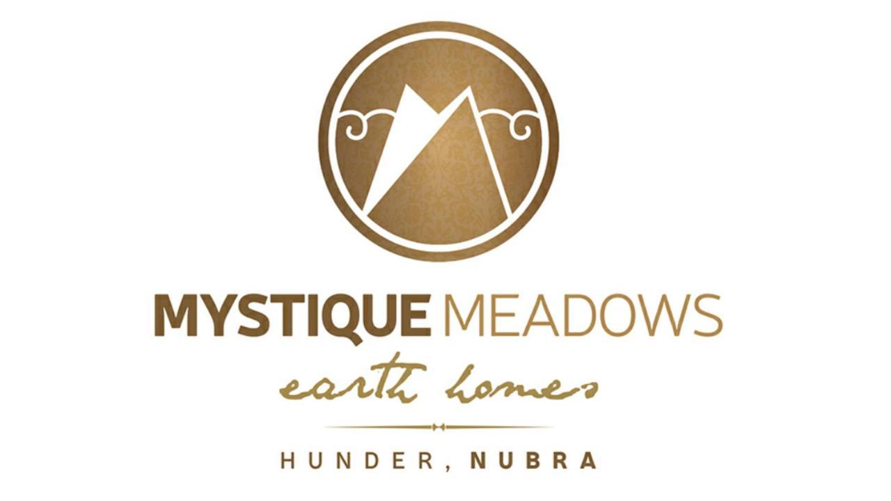Mystique Meadows Earth Homes Hundar Extérieur photo
